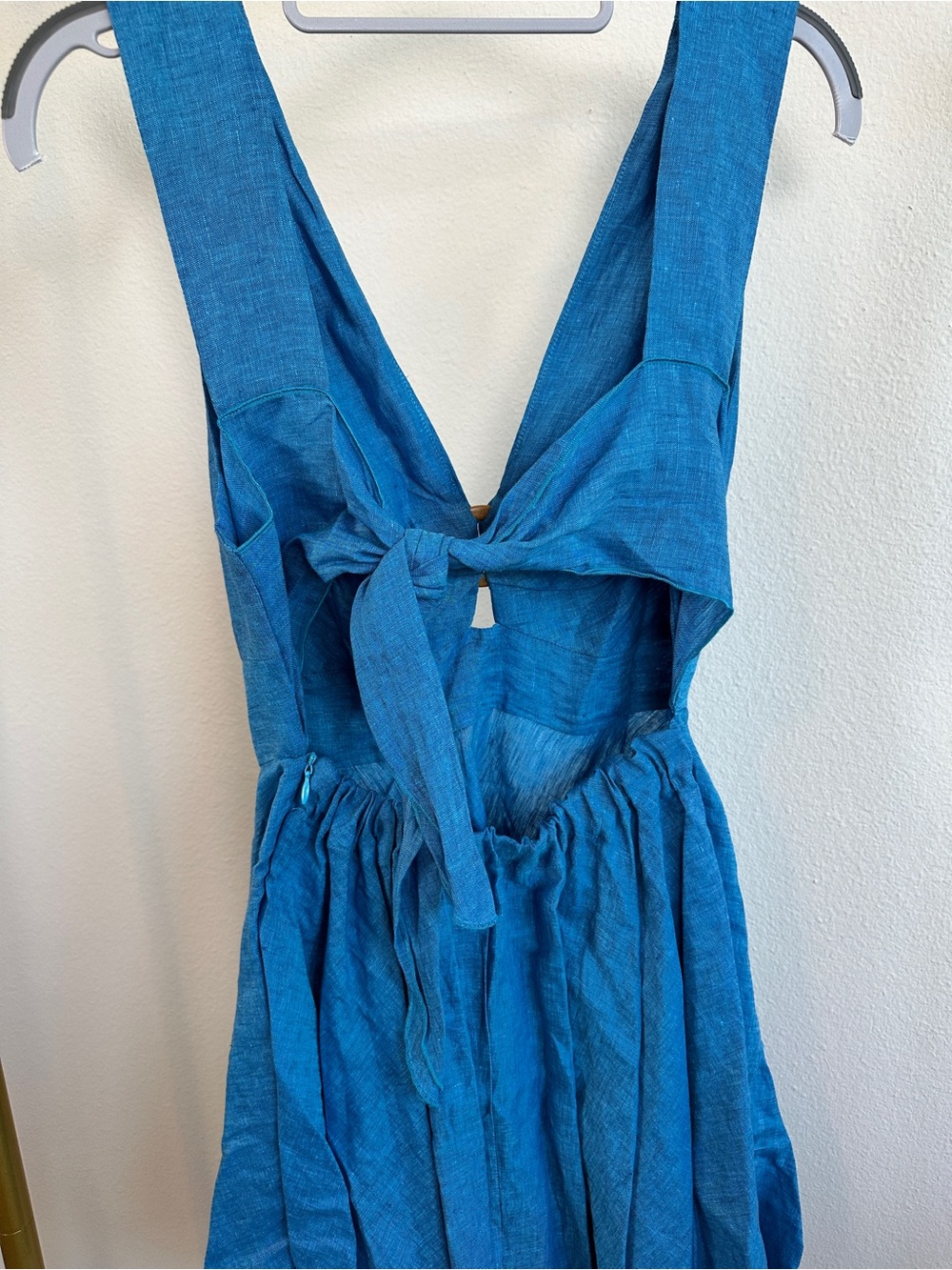 Linen Sleeveless V-Neck Blue Summer Dress - Picture 4 of 9
